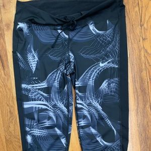 Nike dry fit running leggings! Never worn.